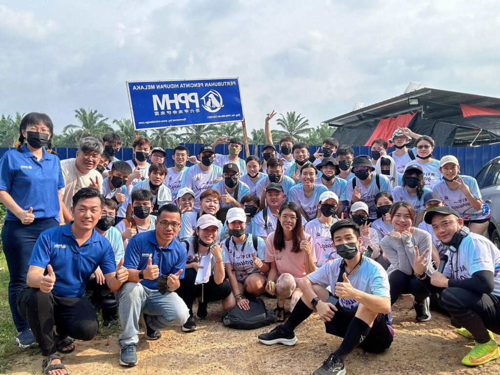 2024 Companies CSR & Volunteers Day : V Champ Property Group  – Visit Shelter and Gotong-Royong